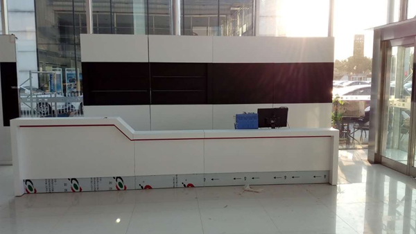 東風(fēng)本田大廳前臺(tái)辦公家具 東風(fēng)本田大廳前臺(tái)辦公家具