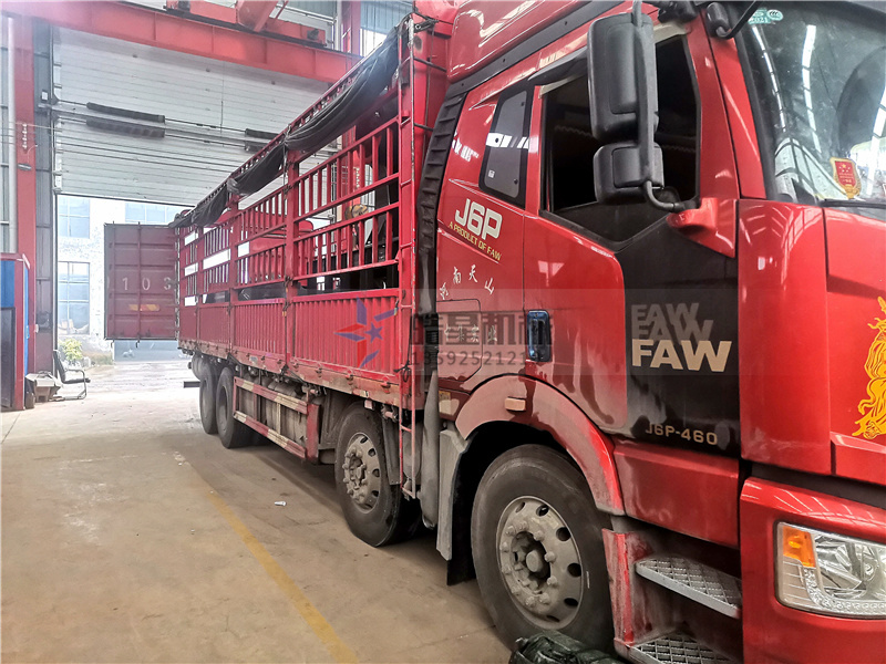 <a href='http://xlfefi.cn' target='_blank'><span>鋁合金破碎機</span></a>